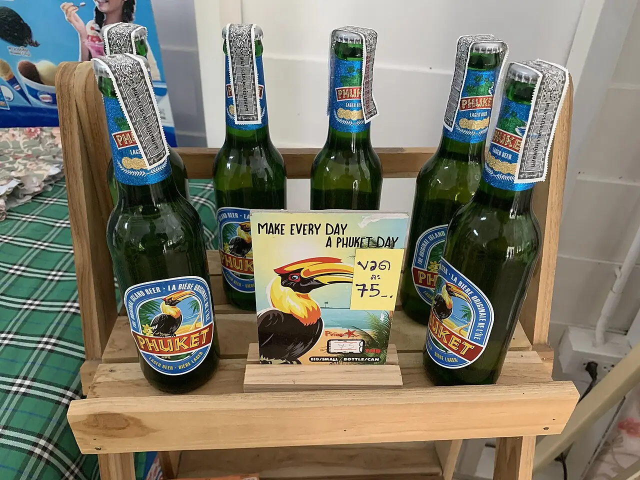 Thailändsk craft beer med Phuket-namn